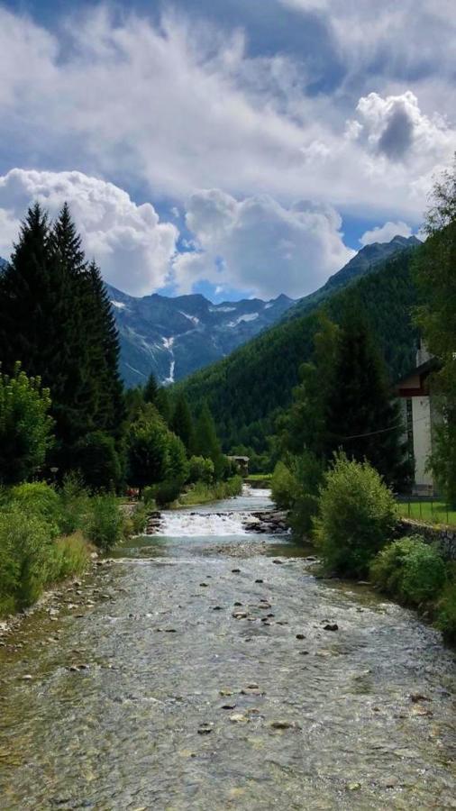 Appartamento Pian di Neve Temu Bagian luar foto